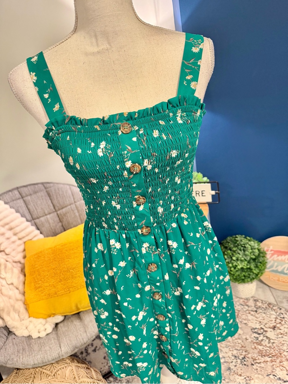 Jessica Simpson Green Floral Smocked Dress M
